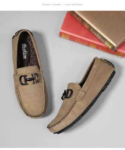 The 2025 new men's soft-soled comfortable casual shoes are versatile Lazy people can wear them on one foot Size 46 size 47
