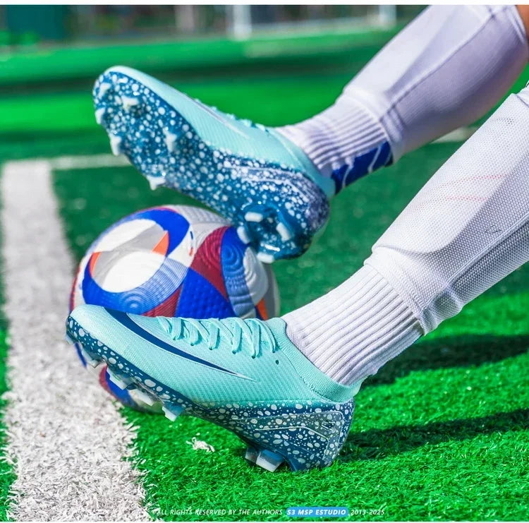 New Men Women Professional Football Boots Cleats Grass Training Match Sport Soccer Shoes FG/TF Ultra-light Non-slip Unisex