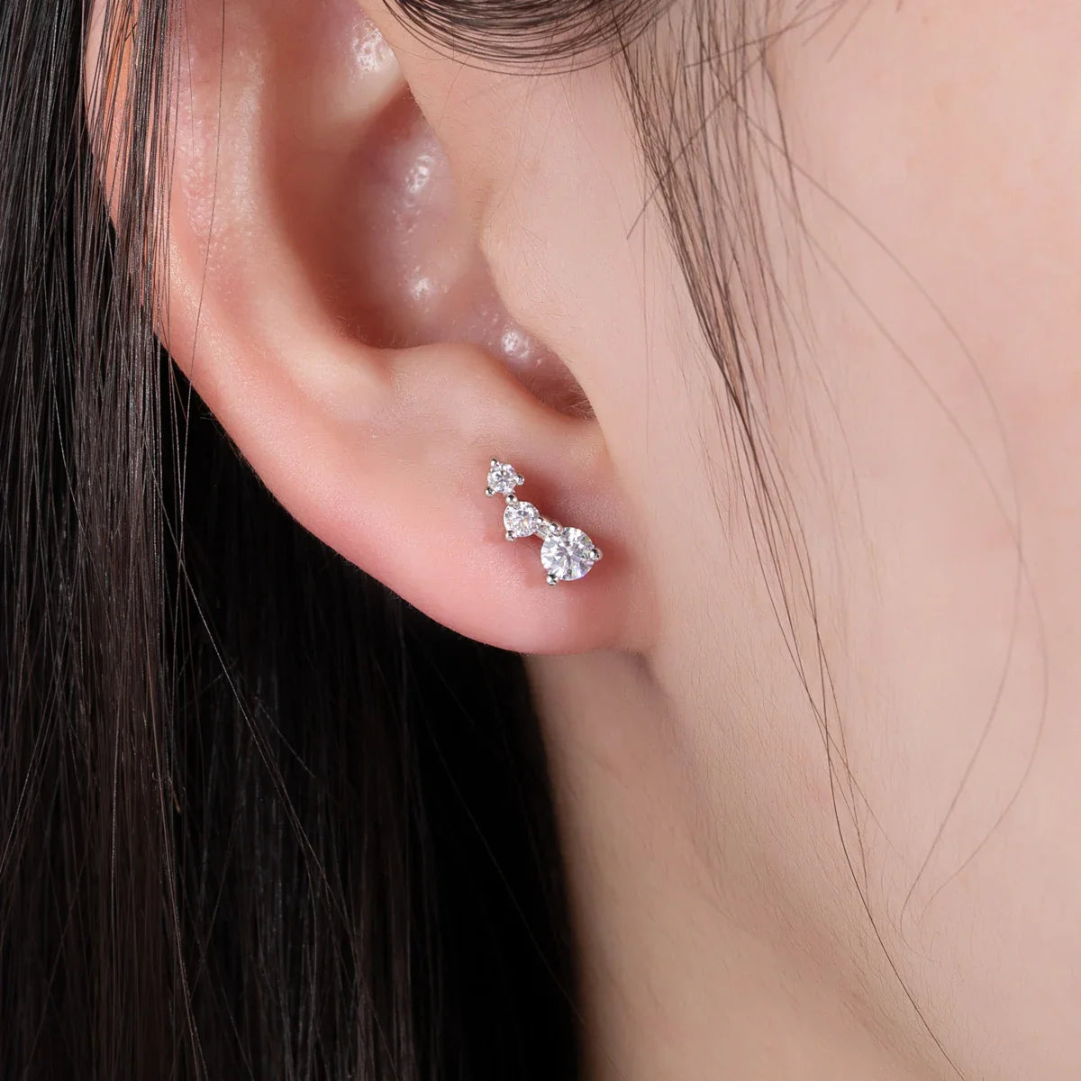 Moissanite Stud Earrings 925 Sterling Silver Gold Plated Lab Created Diamond Smile Earrings For Women Jewelry Wholesale