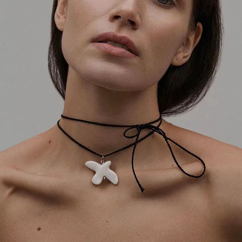 Fashion White Peace Dove Pendant Necklace Earrings for Women Vintage Metal Geometric Round Ear Hoop Jewelry Gift