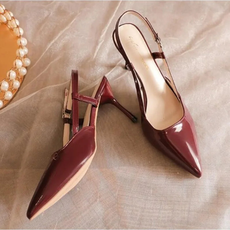 Nova Marca Plus Size 34-42 Mulheres Sandálias de Salto Retrô Roma Sapatos de Salto Alto Feminino Salto Alto INS Couro Fivela Scarpins Mules