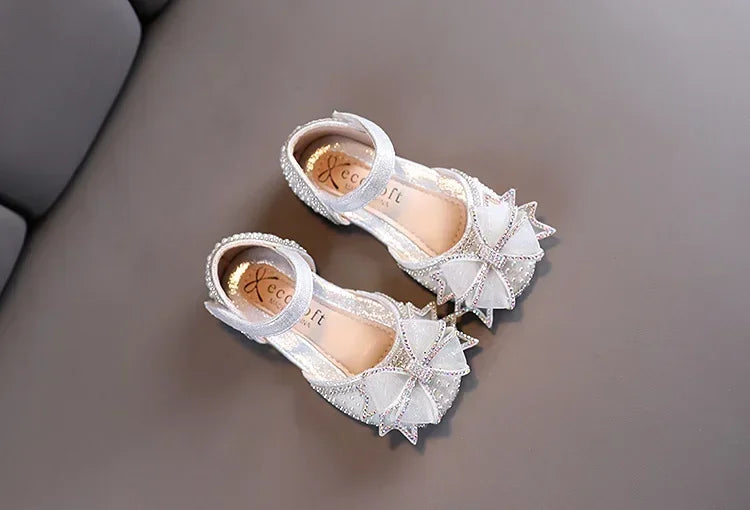 2025 Summer Girls Flat Princess Sandals Fashion Sequins Bow Rhinestone Baby Shoes Kids Shoes For Party Wedding Party Sandals