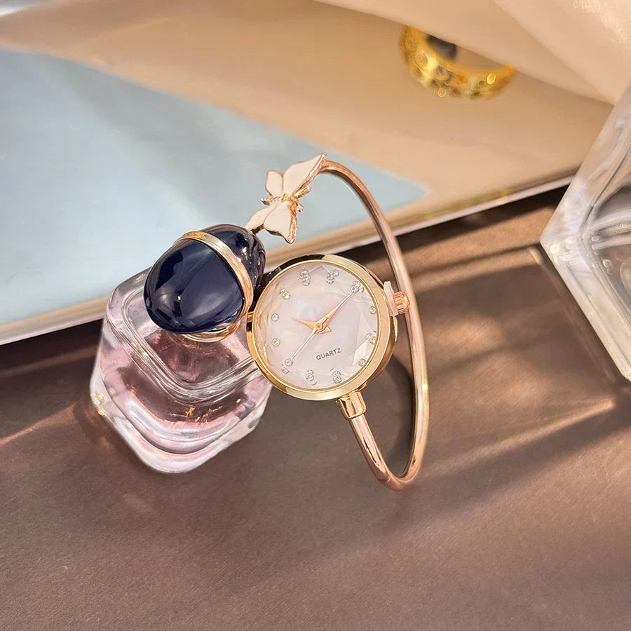 Romantic Butterfly Open Bracelet Luxury Fashion Ladies Quartz Watch Elegant Simple Wristwatch New Model Bestseller