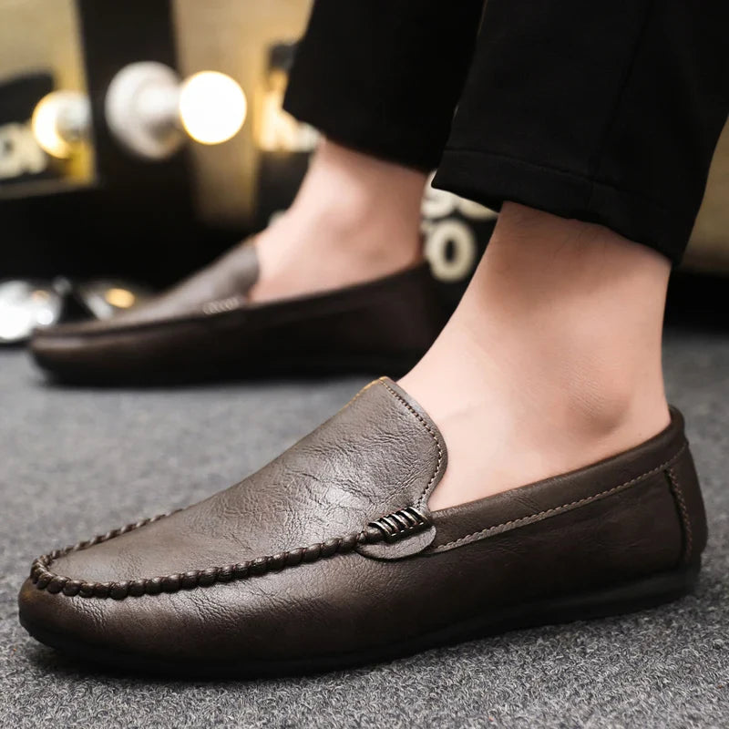 Genuine Leather Breathable Slip on Men Driving Shoes Luxury Brand Italian Men Loafers Men Casual Shoes Moccasins Chaussure Homme
