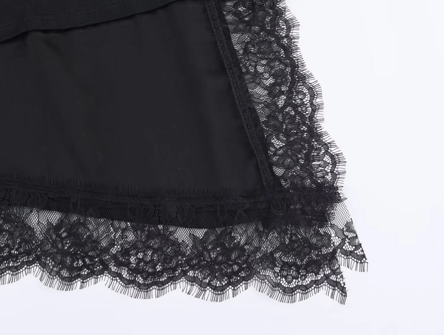 Lace Splice Asymmetry T-shirt  Women Fashion Autumn Winter O-neck loose Tee Top Chic Female Long Sleeved T-Shirts Mjuer