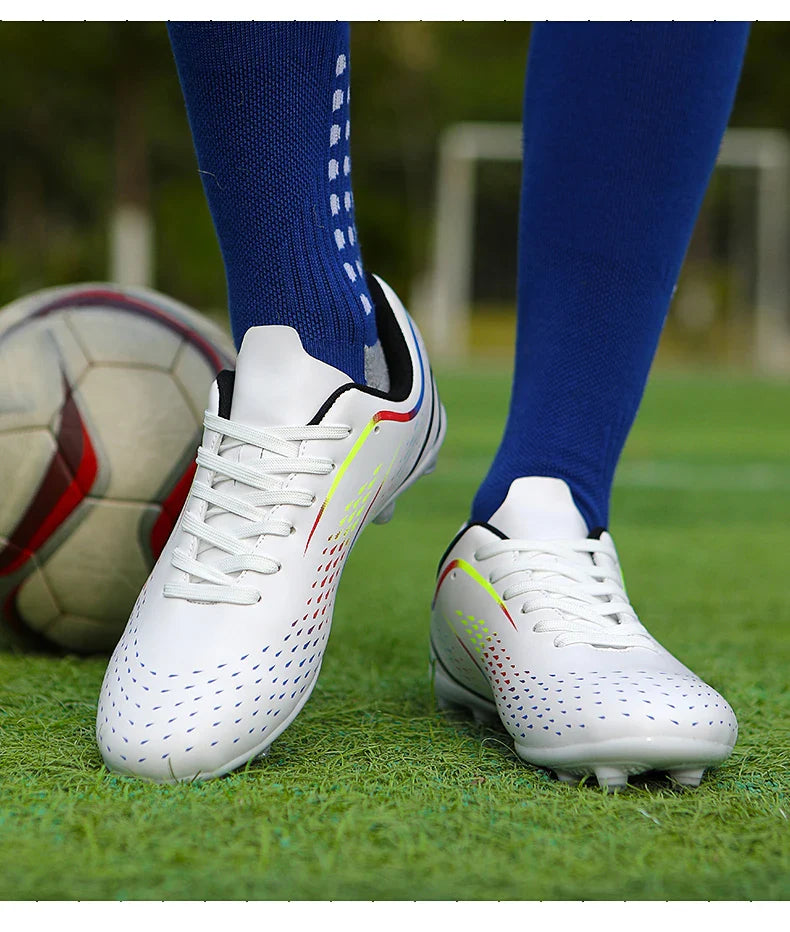 New Men Football Boots Non-Slip High-quality Woman Soccer Shoes Grass Cleats Futsal Sneakers Match Indoor Outdoor Football Shoes