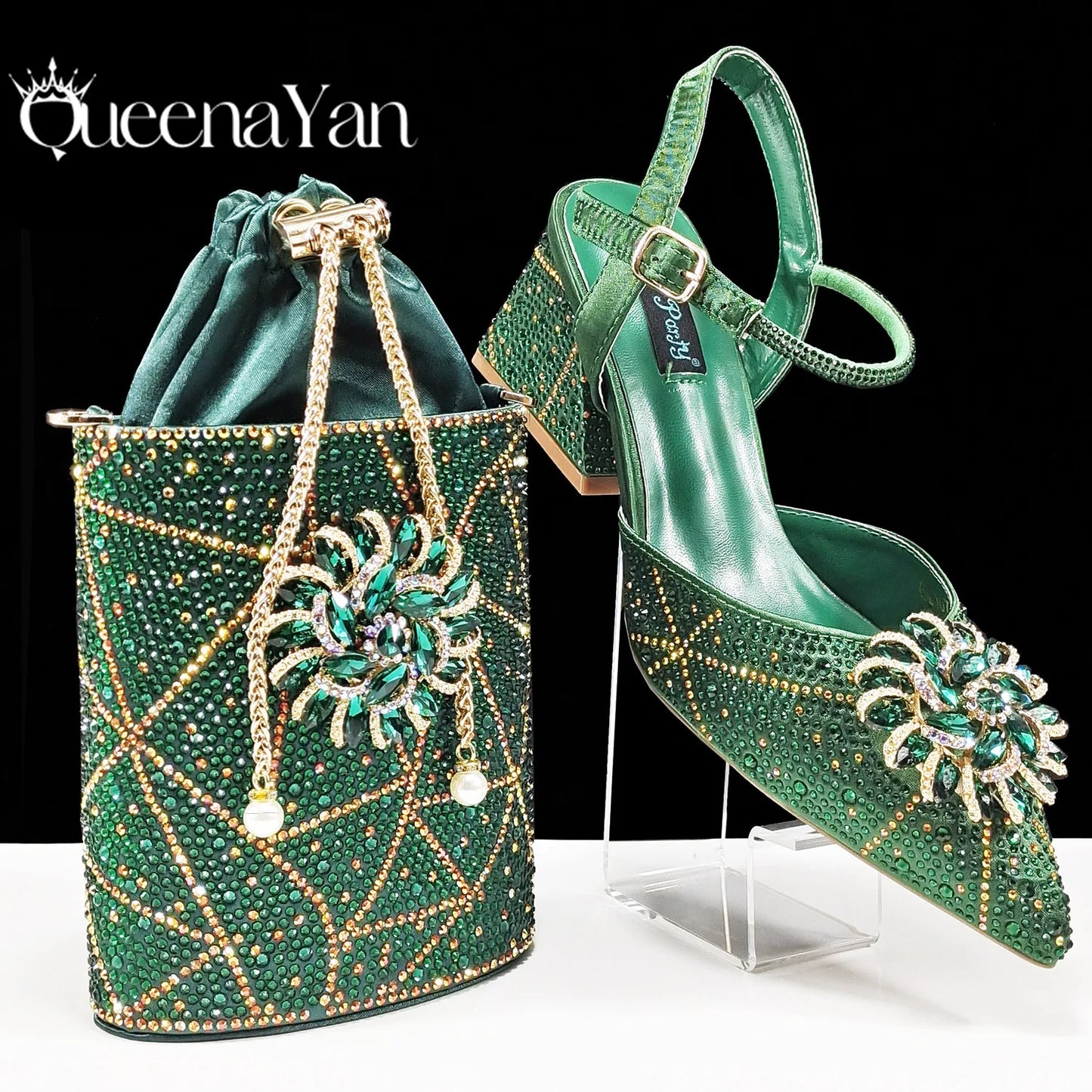 Ladies Elegant Pointed Toe Shoes with shiny Metal Stand Bag Women Party Shoes or Commuting Shoes and Bag Set