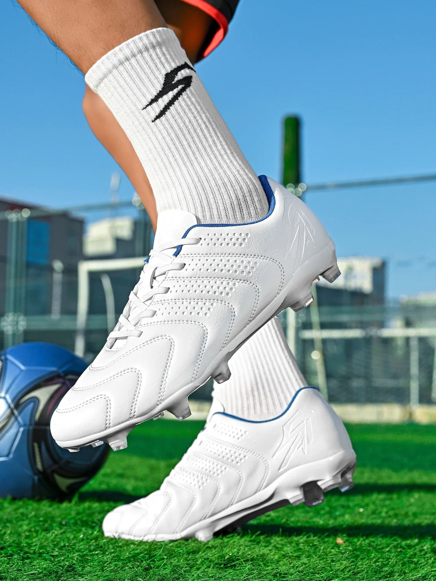 AG FG Athletic Soccer cleats PU Fabric Comfort Upper TPU Anti-slip Long Studs Sole Reliable Quality Adult Kids Training Shoes