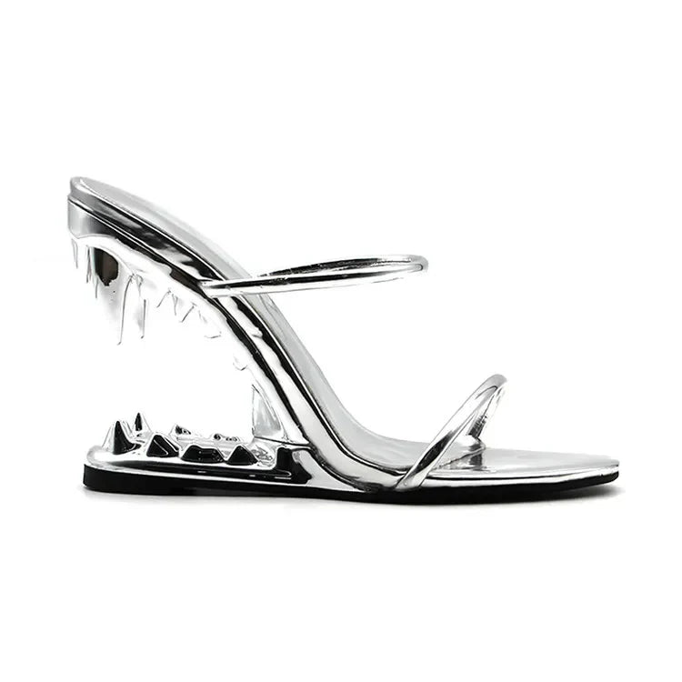 Big Gold Chain Peep Toe Tiger Teeth Heel Sandals 2024 New Fashion Silvery Beach Party Outdoors Women's Slippers Size 35-43