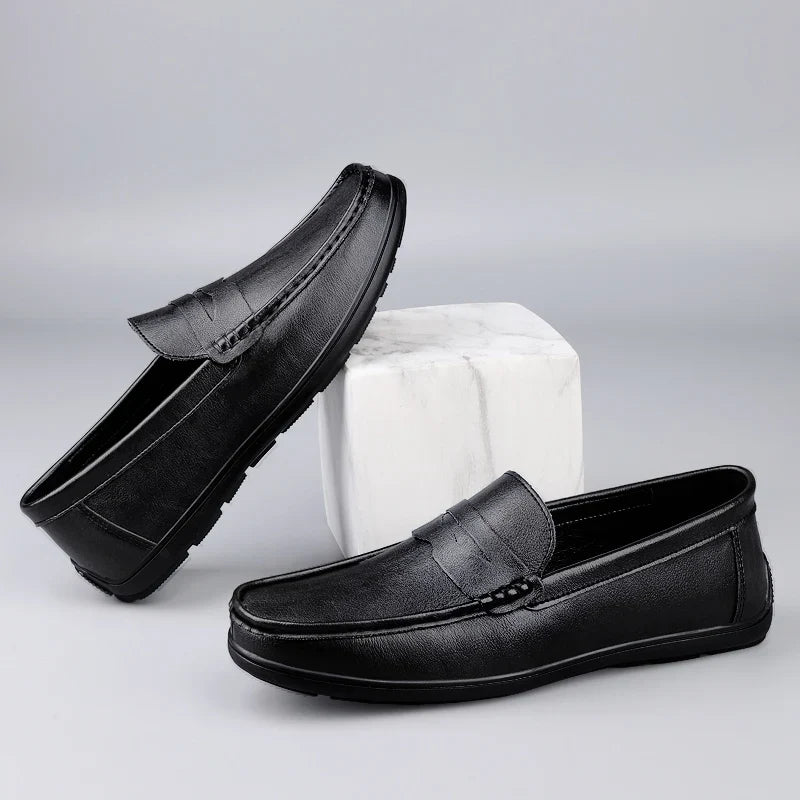 Breathable Leather Men Loafers High Quality Mens Casual Shoes Luxury Brand Formal Dress Shoes Slip on Soft Boat Shoes Size 38-47