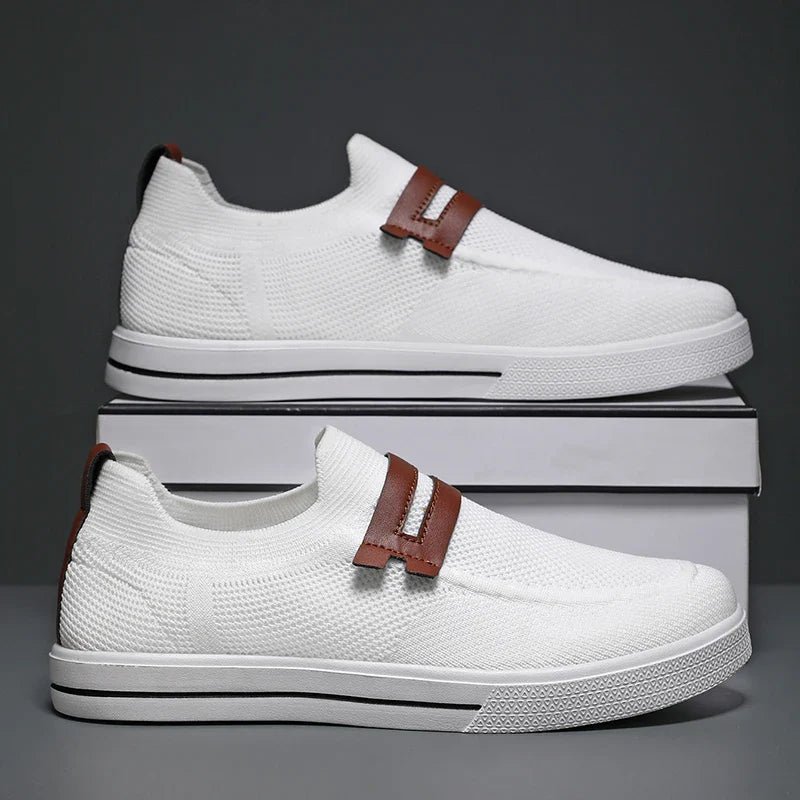 New Fashion Men Casual Shoes Lightweight Breathable Outdoor Walking Sports Shoes Driving Shoes Men Flat Canvas Shoes Large Size