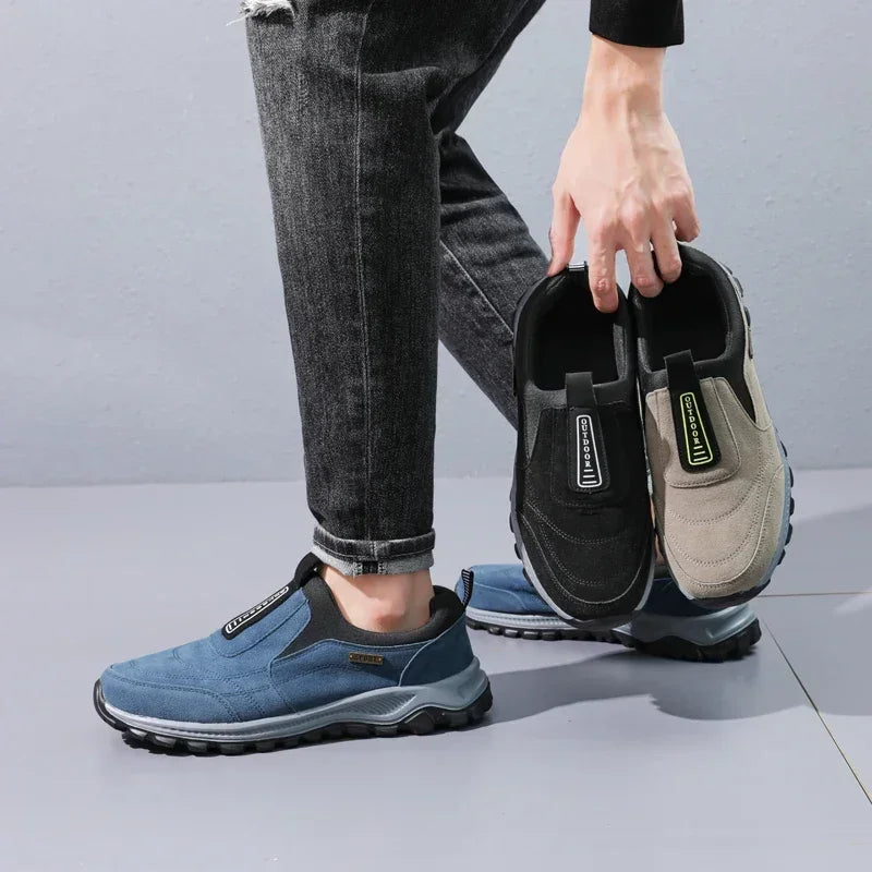 Outdoor Hiking Shoes Men Sneakers Slip on Casual Men Shoes Breathable Suede Leather Shoe Anti-skid Walking Shoes Footwear