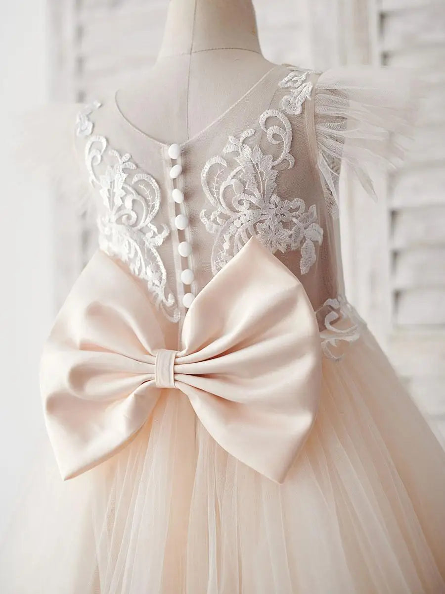 Communion Girl Dress Lace Appqulies Bodice Floor-length Skirt Puffy Dress with Long Train Formal Party Toddler Clothe