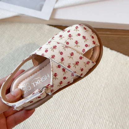 Girls Princess Floral Sandals New Summer Cross Strap Children Beach Shoes Non-Slip Breathable Kids Flat Sandals School Perform