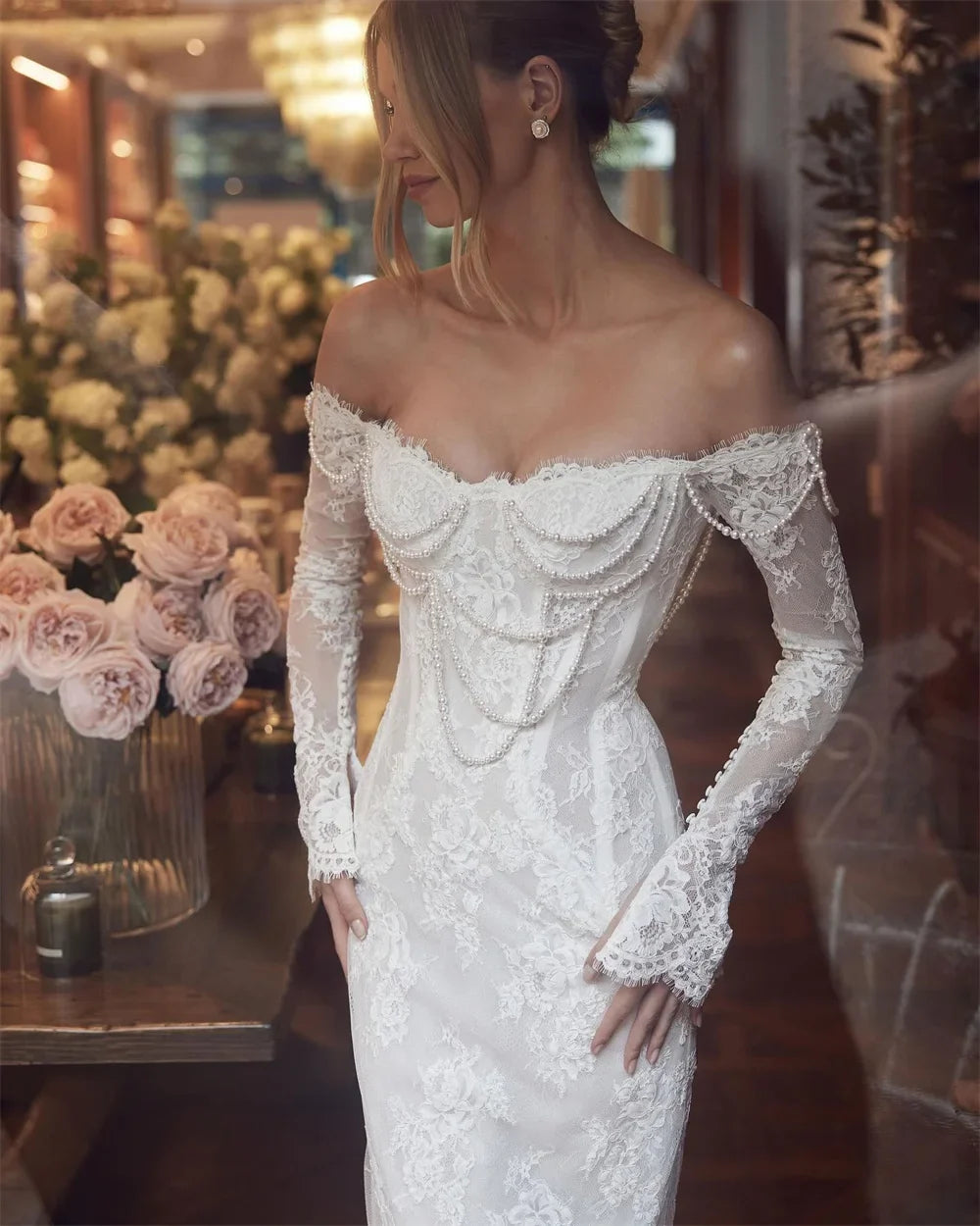 Customized White Off the Shoulder Wedding Dress Long Sleeves Mermaid Lace Bridal Gown Court Train Elegant Wedding Gown