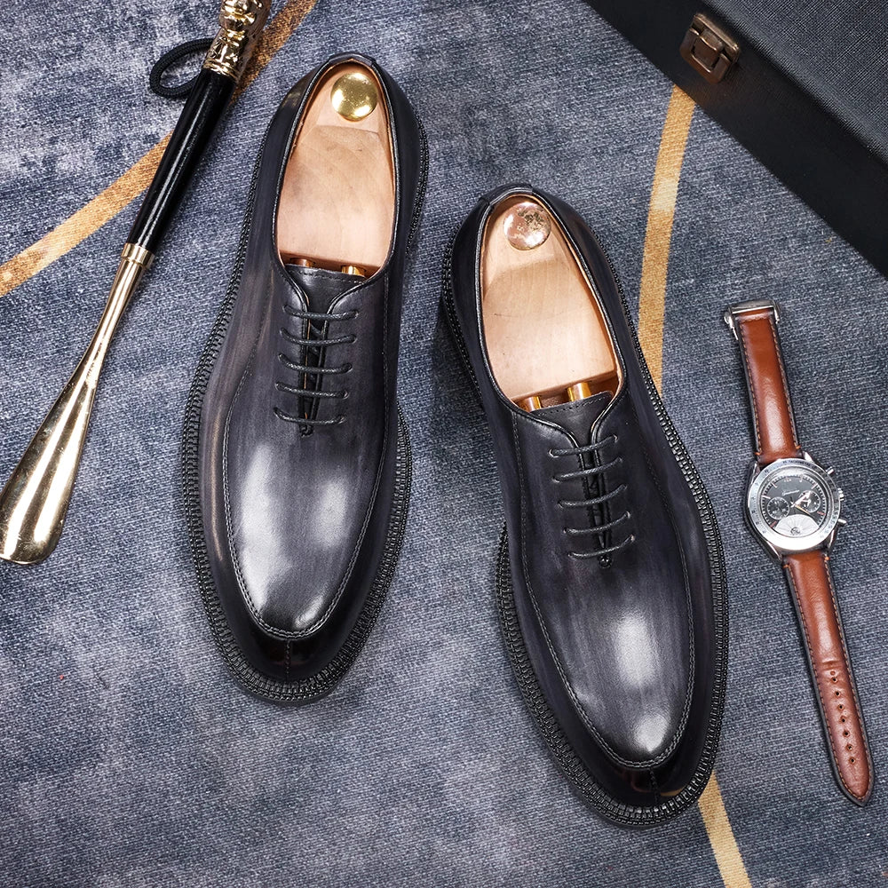 Elegant genuine leather British style toe shoes, men's shoes with carved red soles, business shoes, men's formal wedding dresses