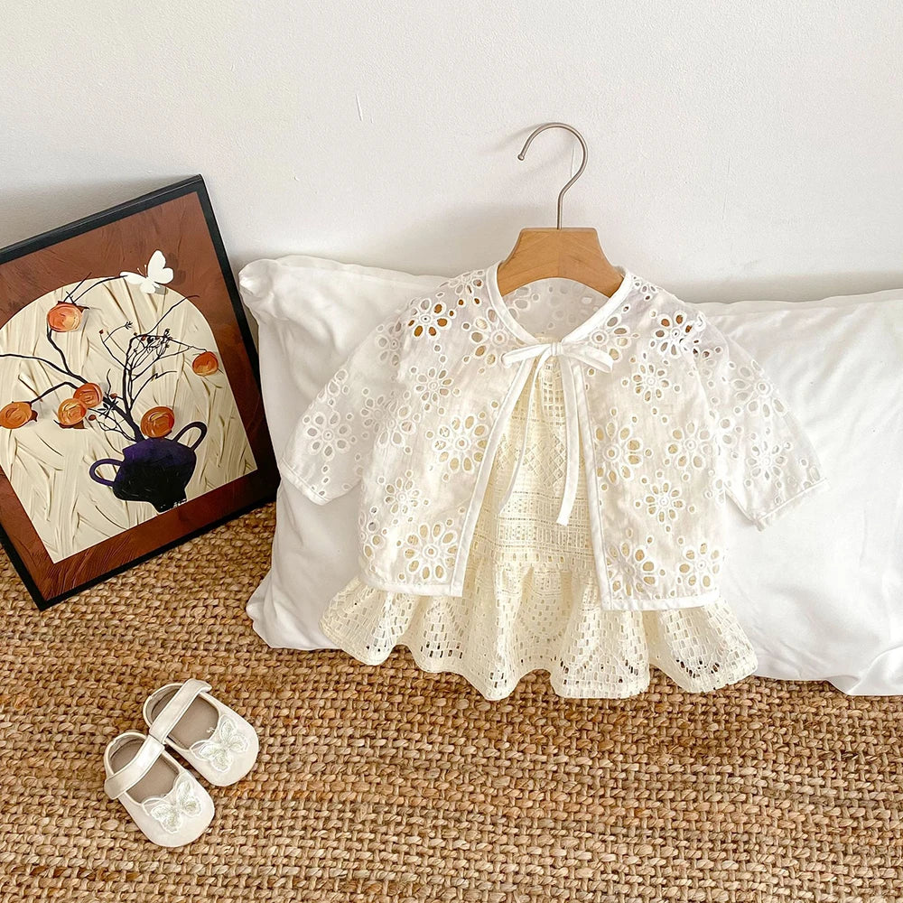 2025 New Summer Girls Lace Hollow Out Ruffled Straps Princess Dress Kids Party Dresses Baby Girls Fashion Summer Outfit