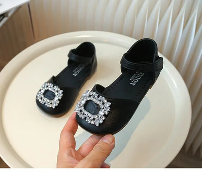 New Children's Sandals Summer Rhinestone Buckle Sandals for Girls Fashion Elegant Kids Princess Causal Wedding Flat Sandals Soft