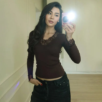 V neck Lace T shirt Top Women Sexy Navel Exposed Pullover Fashion Splice Hot Girl Club Party Top Autumn New Lady T shirt