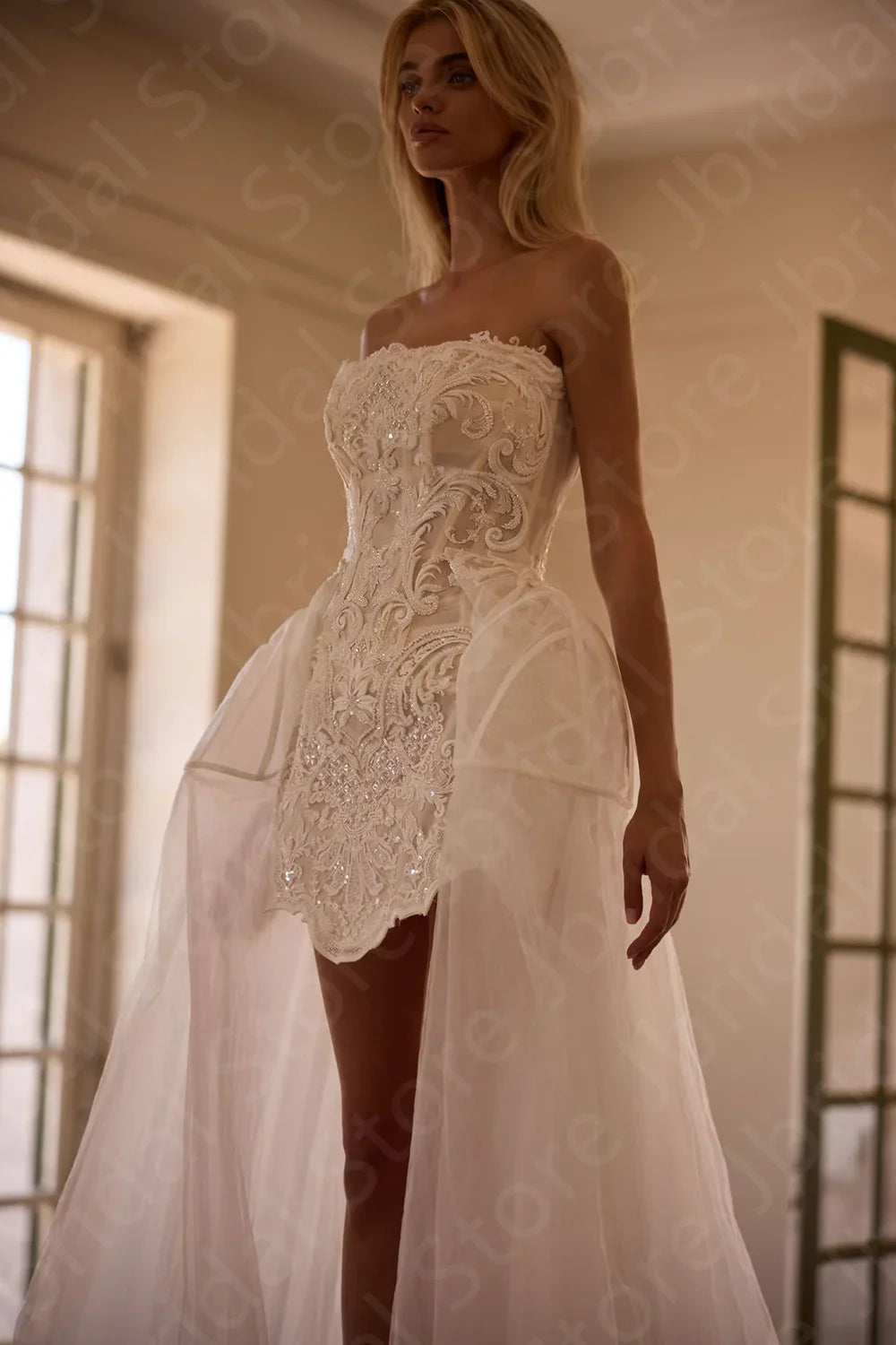 Customized Two Pieces Wedding Dresses 2025 Lace Bridal Gowns Strapless Bride Dresses with Detachable Train Wedding Gown High Low