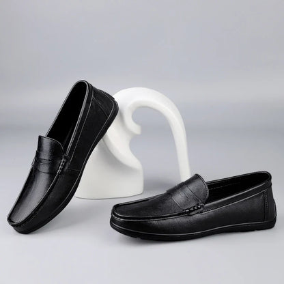 Sapatos Masculinos Loafer de Couro Genuíno Confortáveis Sapatilhas Casuais Masculinas de Luxo Sapatos Formais Masculinos Respiráveis Mocassim Slip-on