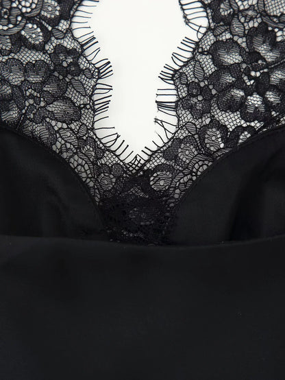 European and American style 25 winter new lace detail decoration heart-shaped neckline fine shoulder strap silk texture top