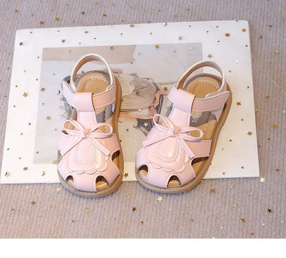 Girls Summer Sandals Toe-covered Anti-kick 2025 Brand New Children Flat Sandals Princess INS Hot Trend Toddler Clog Shoes I03055