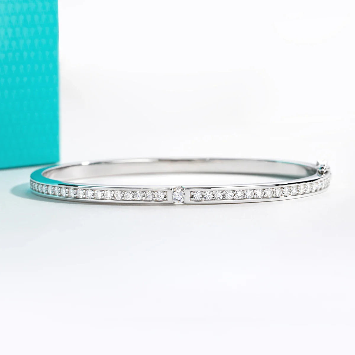 2.017cttw Moissanite Eternity Bracelet 925 Sterling Silver 18K White Gold Plated Classic Bangle for Women Gifts