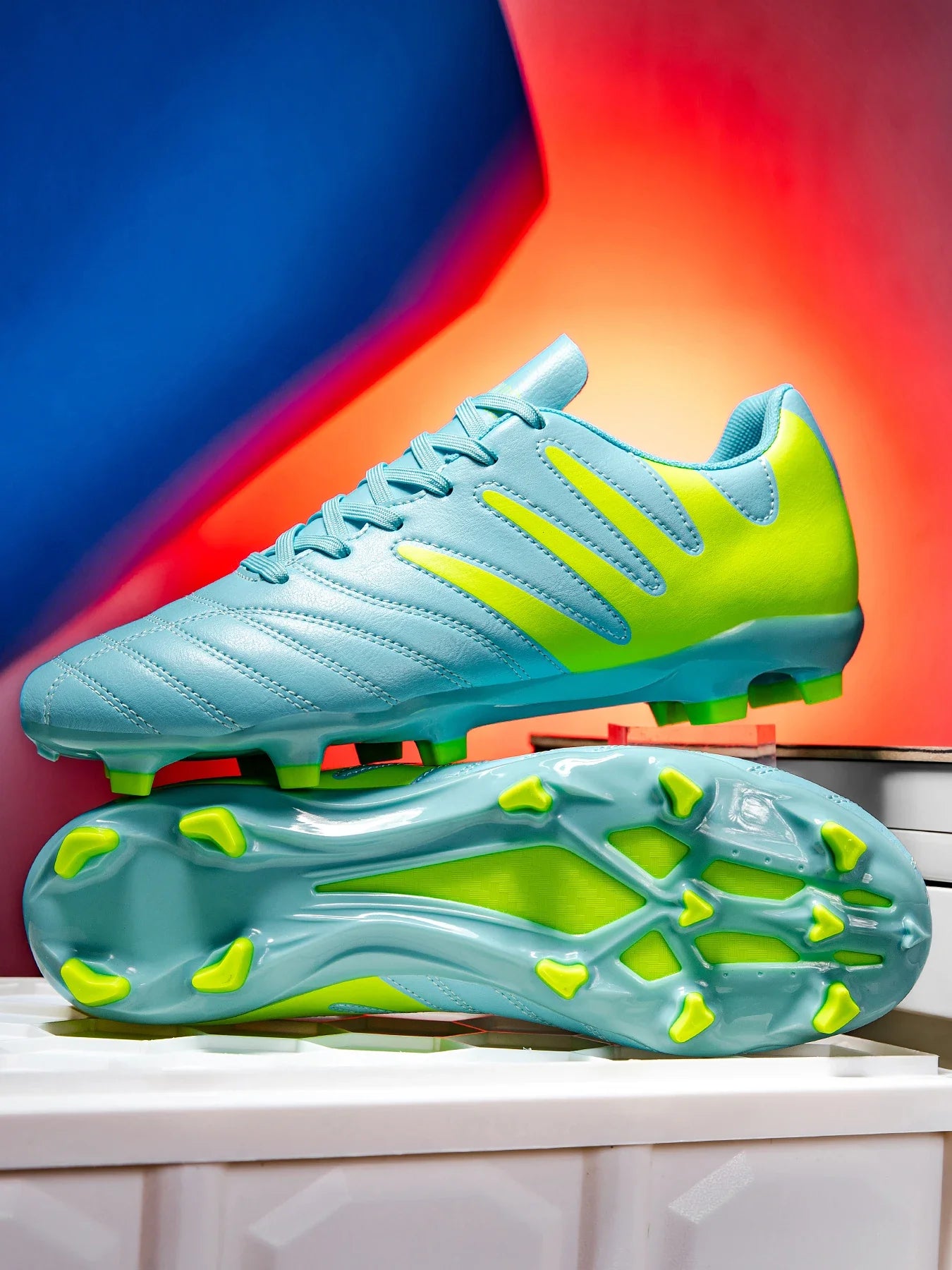 AG FG Outdoor Soccer Boots Breathable PU Fabric Upper TPU Reinforced Sole Wear Resistant Boys Girls Professional Football Shoes