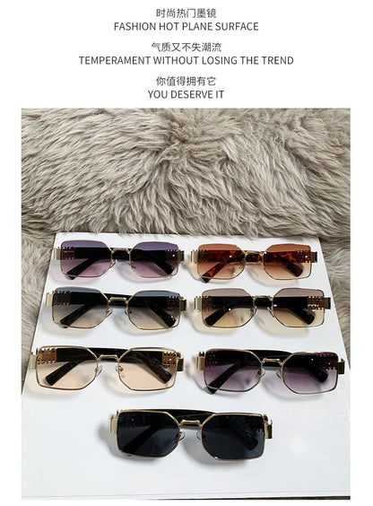 New Fashion Metal Box Women's Sunglasses High Quality High Sense Trend Street Sun Glasses Girls Sunshade Glasses UV400