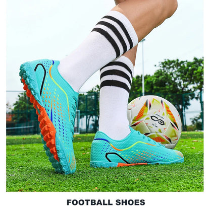 New Men Soccer Shoes Hot Sale Women Professional Football Boots Unisex High-quality Futsal Ultralight Cleats TF/FG Sneakers