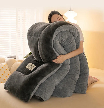 Winter Thick Coral Fleece Quilt Blanket Weighted Milk Velvet Snowflake Flannel Duvet Keep Warm Comforter for Student Dorm