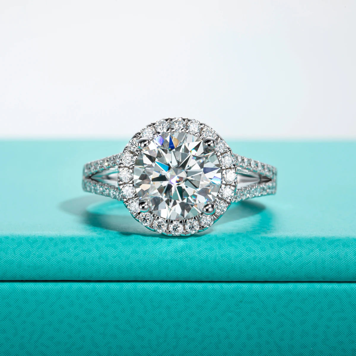3ct Round Cut D Color Moissanite Halo Engagement Ring 18K Gold Plated Luxury Wedding Band Rings Jewelry Women Wholesale