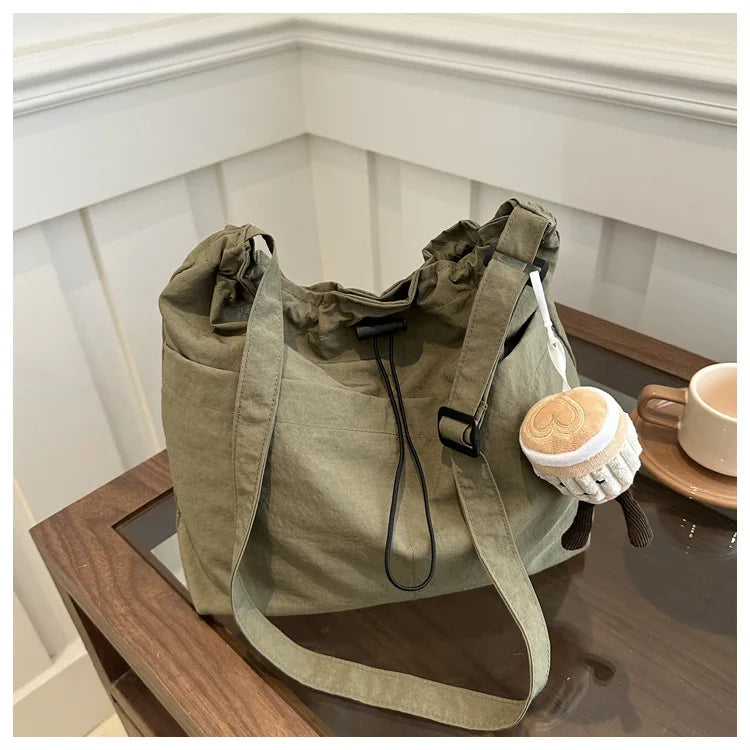 Large Capacity Versatile Shoulder Bag for Women's Summer Popular Lightweight Crossbody Bag Minimalist Tote Handbag