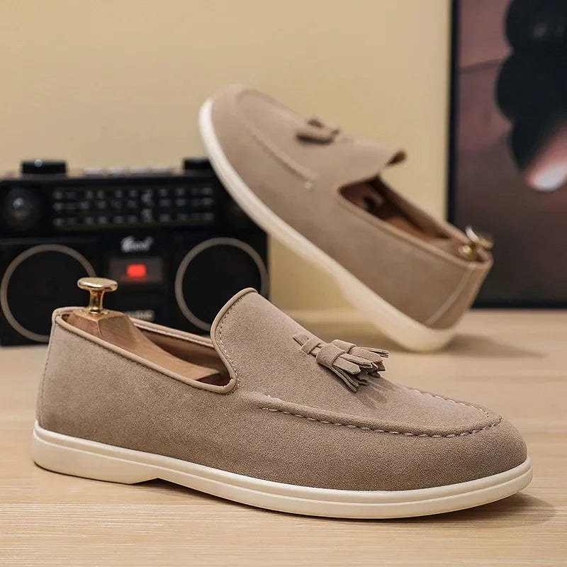 Unisex Lightweight Flat Bottom Tassel Casual Shoes Fashionable Versatile Large Size Men's Shoes Business Casual Slip-On Loafers
