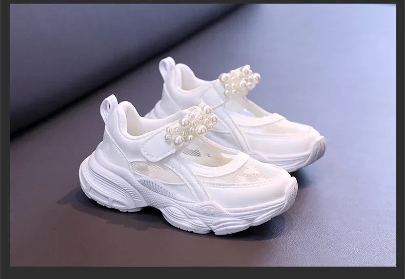 Girls Tennis Shoes Mesh Hollowed 2024 Summer New Children Solid Color Pearl Sports Shoes Kids Princess Sneakers Cute Heart