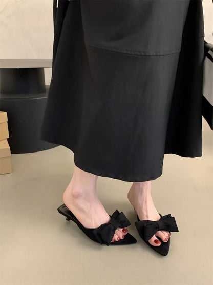 Low-heeled pointed fairy-style sandals apricot women's 2025 new summer bow French temperament sandals large size women's shoes