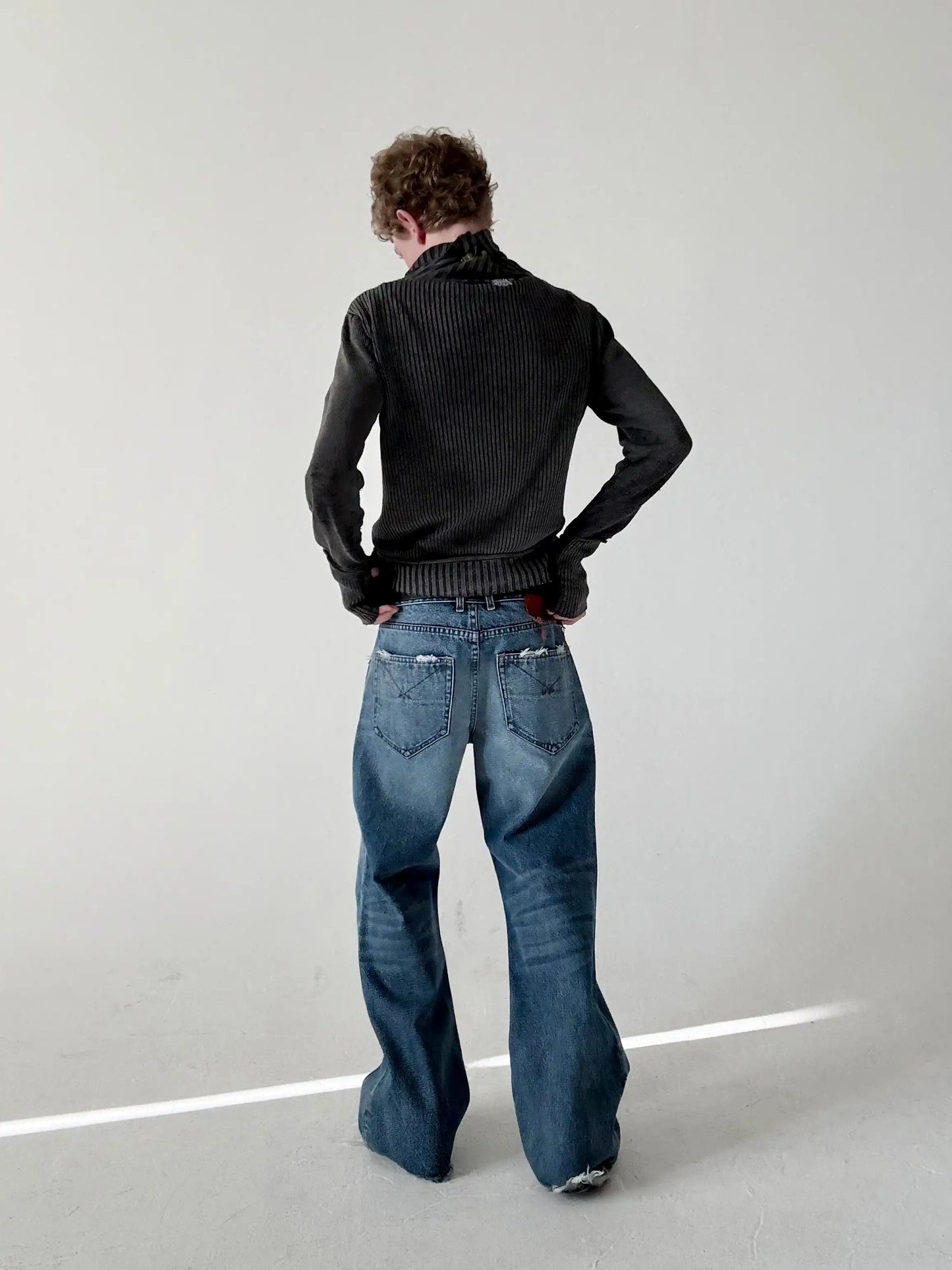 Y2K Vintage Baggy Jeans Men Harajuku Streetwear Wide Leg Denim Pants American Style Distressed Rough Edges Unisex Ripped Jeans