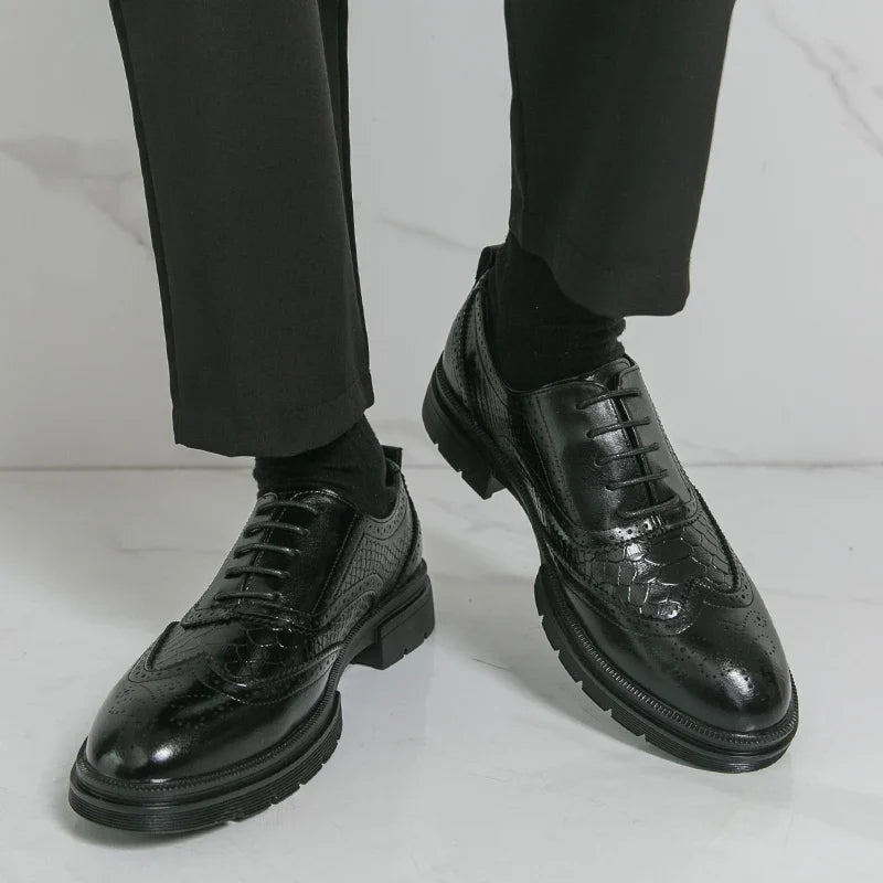 Classic Wedding Leather Shoes For Men Brogues High Quality Men's Dress Business Shoes Office Party Social Formal Shoes Male