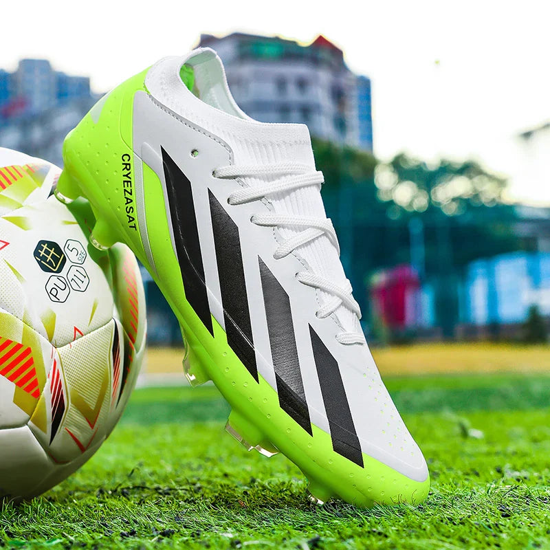 New Men Training Shoes Professional Soccer Shoes Football Boots Soccer Cleats High-quality Ultralight Outdoor Match Non-Slip