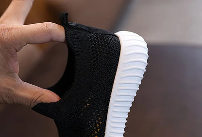 Children Running Sneakers Boys Girls Casual Mesh Breathable Anti-Slip Walking Patchwork Tenis Toddler Soft Soled Girls Shoes