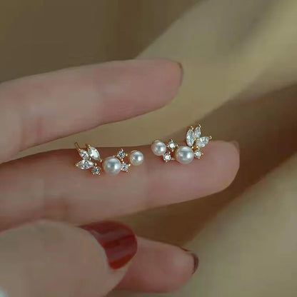 Graceful Gold Color/Silver Color Stud Earrings Lady Simulated Pearl Jewelry Chic Shiny Zirconia Accessories for Wedding