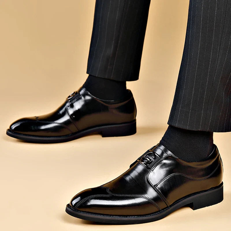 Luxury Party Shoes for Men Slip on Formal Dress Shoes for Men Pointed Toe Black PU Leather Casual Business Shoes Office Wedding