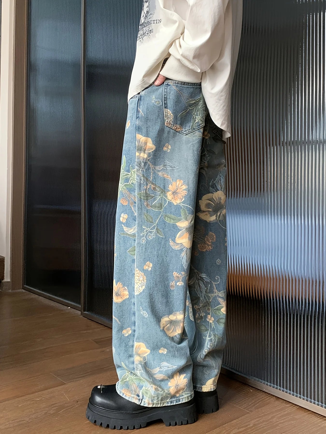 High-Quality Large-Flower Jeans, Summer Thin Style, 2025 New High-Waisted Slimming Straight-Leg Loose Wide-Leg Pants