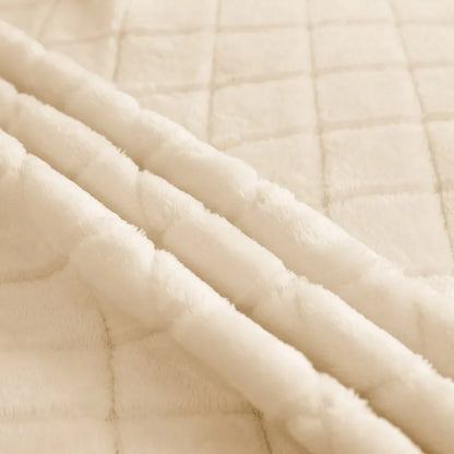 Luxury Grid Coral Velvet Blanket - Soft Fluffy Plush Throw, Thickened Warm for Sofa & Air-Condition Room, Flannel Back