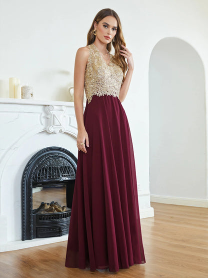 Elegant Long Prom Dresses Patchwork A-Line Evening Dress Chiffon Embroidery Appliques V-Neck Halter Illusion Back Party Gowns