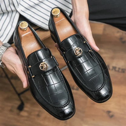 Men Metal Decor Crocodile Embossed Slip On Dress Loafers, Leisure Burgundy Dress Shoes