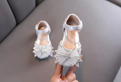 2025 Summer Girls Flat Princess Sandals Fashion Sequins Bow Rhinestone Baby Shoes Kids Shoes For Party Wedding Party Sandals