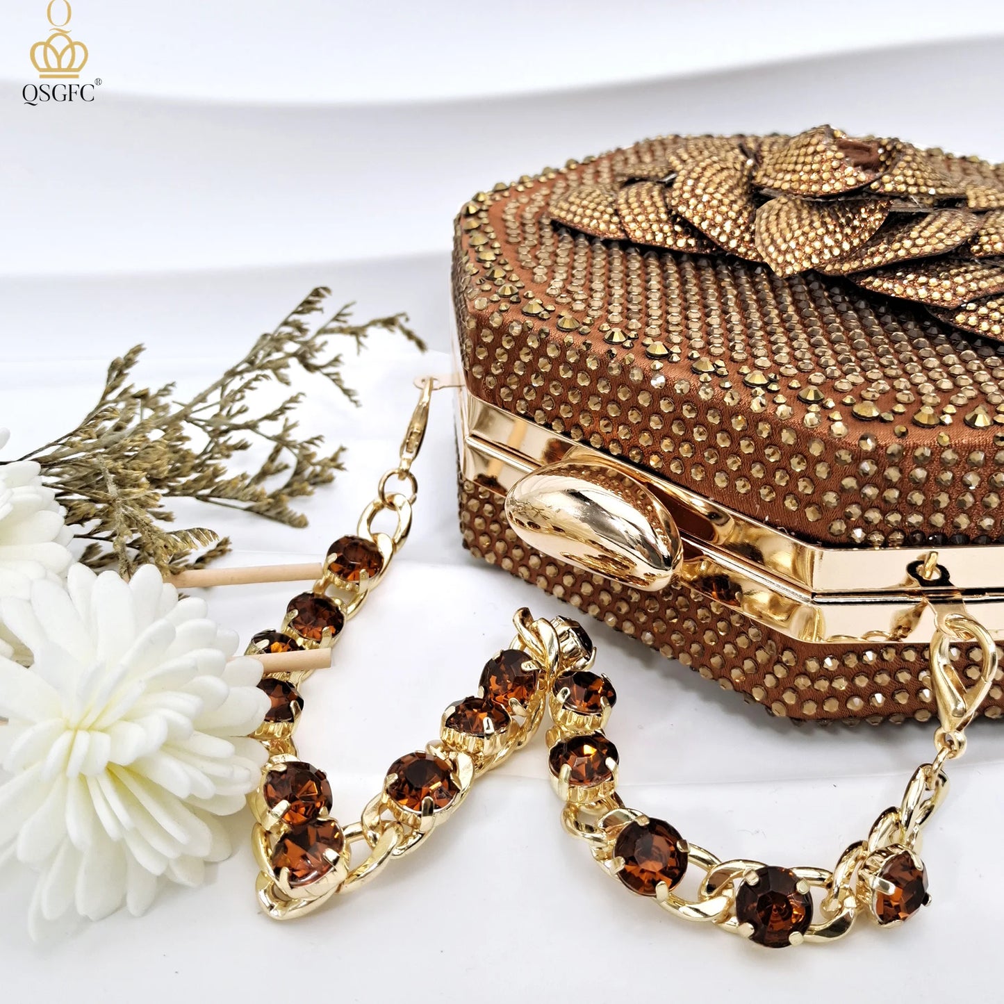 Personalized Design Diamond Shaped Bag With Pointed Stiletto Shoes Noble And Generous Decoration Full Of Diamonds