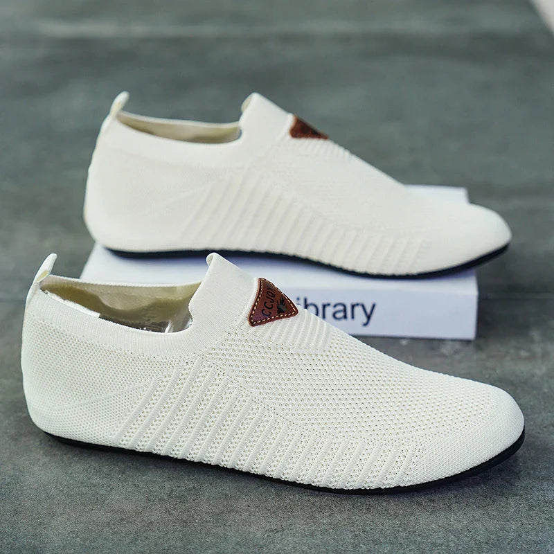 Men's Shoes Breathable Thin Bottom Light Driving Loafers Casual Socks Shoes Men Slippers Comfortable Walking Mens Shoes